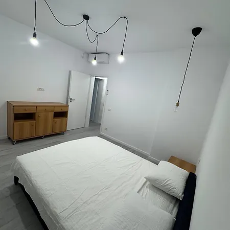 Grafitti By News Апартаменты *