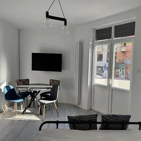 Grafitti By News * 부쿠레슈티