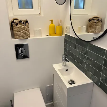 Grafitti By News Apartment Bucharest