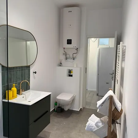 Grafitti By News Apartament Bukareszt