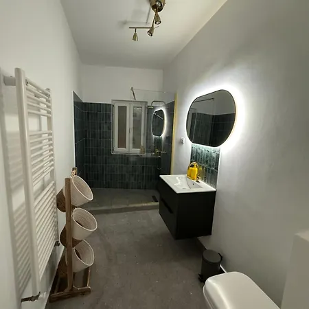 Grafitti By News * 부쿠레슈티