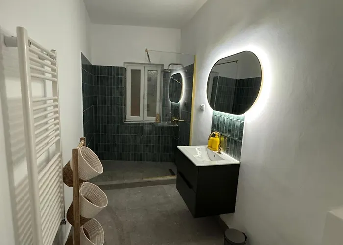 Grafitti By News * ブカレスト